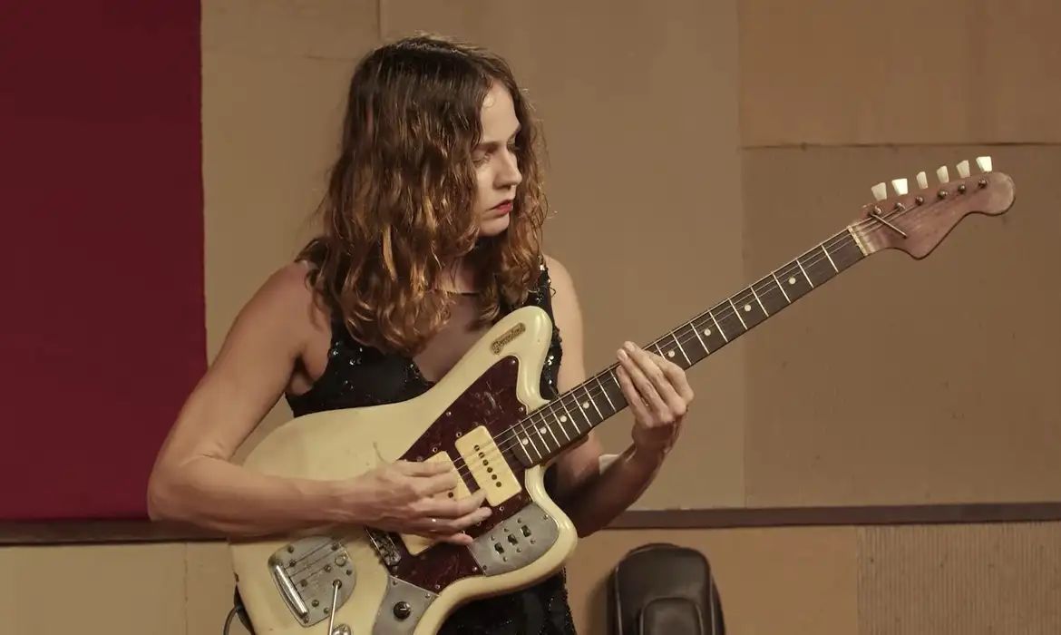 Entra em vigor tarifa zero para instrumentos musicais importados