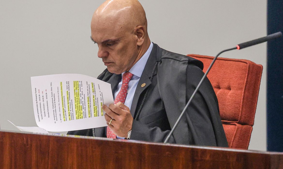 Moraes multa em R$ 5 mil advogado que tentou burlar sistema do STF