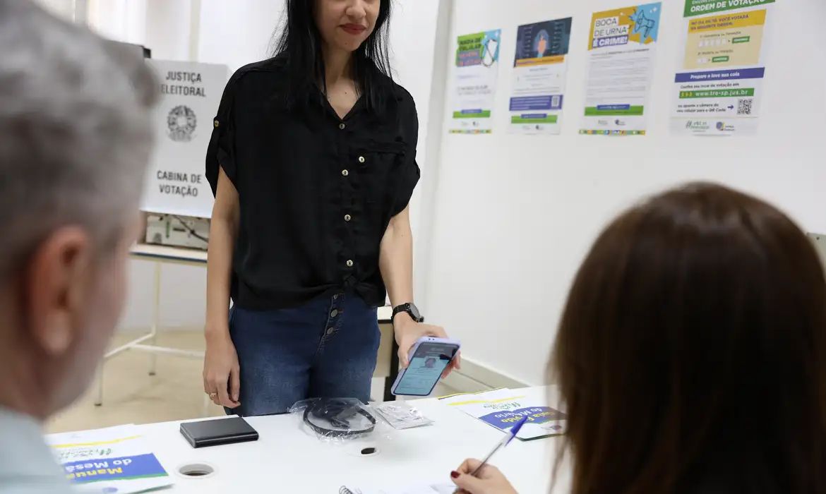 Prazo para propaganda eleitoral paga na imprensa termina nesta sexta
